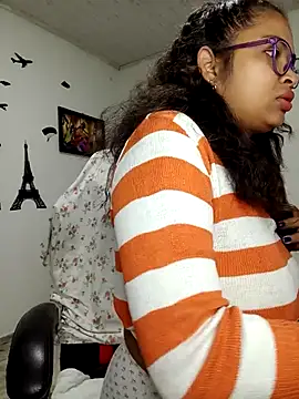 Snapshot of chalohott chatting on 21, 9, 2025 chalohott online show from 21, 9, 2025