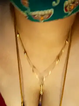 tuttifrutti17 online show from 11, 1, 2025