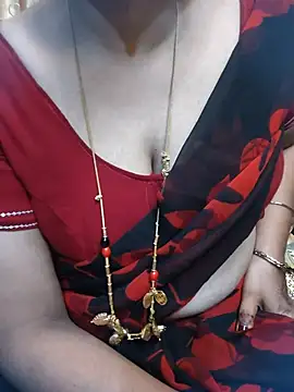 Snapshot of tuttifrutti17 chatting on 30, 5, 2026 tuttifrutti17 online show from 30, 5, 2026