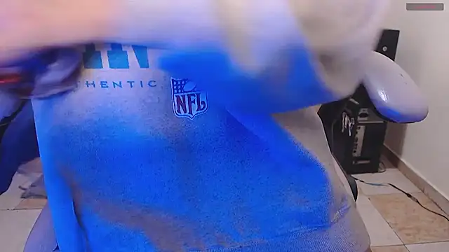 toxxxic cams online show from 27, 4, 2026