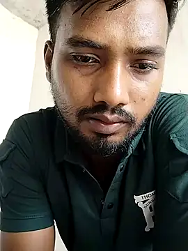 Snapshot of Cute-boy6 chatting on 12, 9, 2025 Cute-boy6 online show from 12, 9, 2025