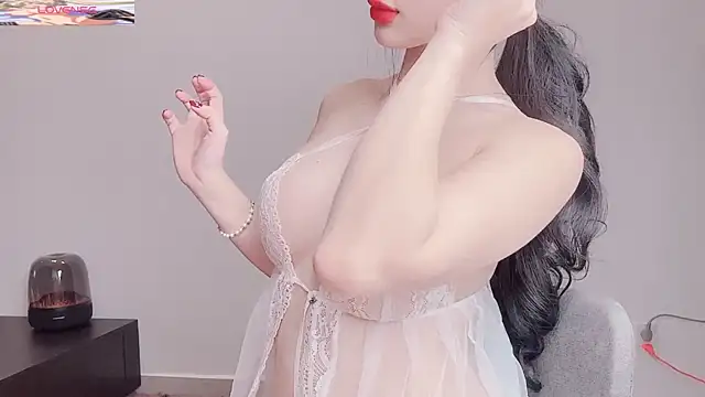 Snapshot of bejeni-sweet chatting on 10, 2, 2025 bejeni-sweet online show from 10, 2, 2025