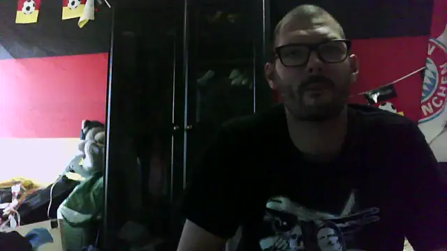 Die-geile-Sau online show from 27, 9, 2025