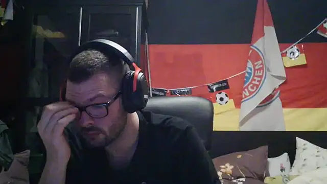 Die-geile-Sau online show from 2, 2, 2026