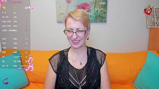 Snapshot of iamyourdream89 chatting on 3, 2, 2025 iamyourdream89 online show from 3, 2, 2025