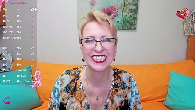 Snapshot of iamyourdream89 chatting on 18, 2, 2025 iamyourdream89 online show from 18, 2, 2025