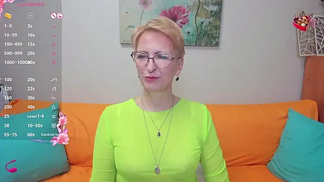 Snapshot of iamyourdream89 chatting on 21, 2, 2025 iamyourdream89 online show from 21, 2, 2025