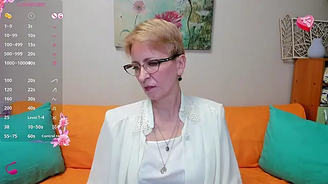 Snapshot of iamyourdream89 chatting on 23, 2, 2025 iamyourdream89 online show from 23, 2, 2025