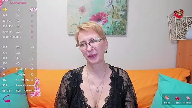 Snapshot of iamyourdream89 chatting on 7, 3, 2025 iamyourdream89 online show from 7, 3, 2025