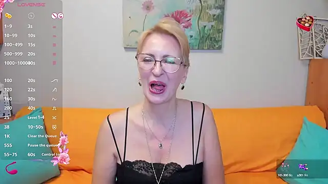 Snapshot of iamyourdream89 chatting on 12, 3, 2025 iamyourdream89 online show from 12, 3, 2025