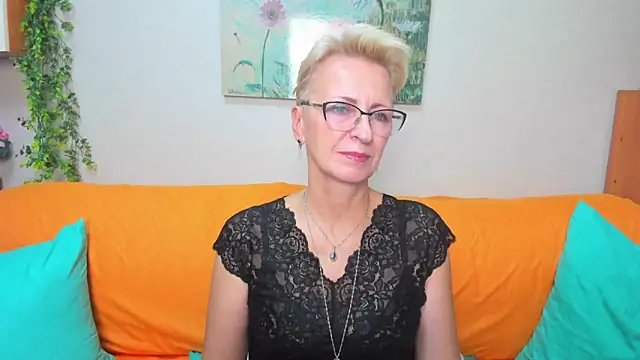 Snapshot of iamyourdream89 chatting on 9, 10, 2025 iamyourdream89 online show from 9, 10, 2025