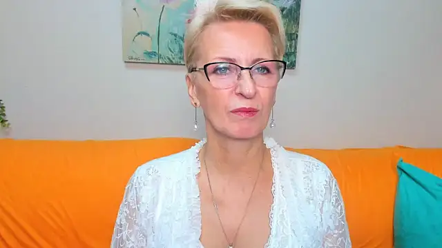 Snapshot of iamyourdream89 chatting on 14, 10, 2025 iamyourdream89 online show from 14, 10, 2025