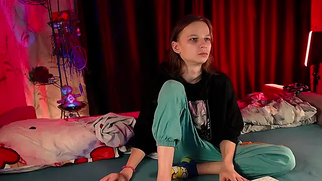 Frank Fraer online show from 19, 12, 2024