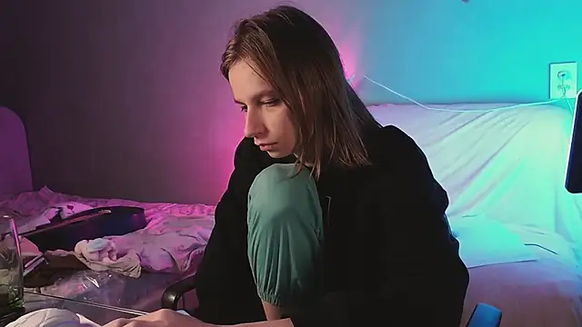 Frank Fraer online show from 23, 12, 2024