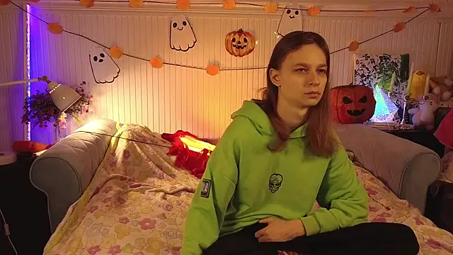 Frank Fraer online show from 19, 10, 2025