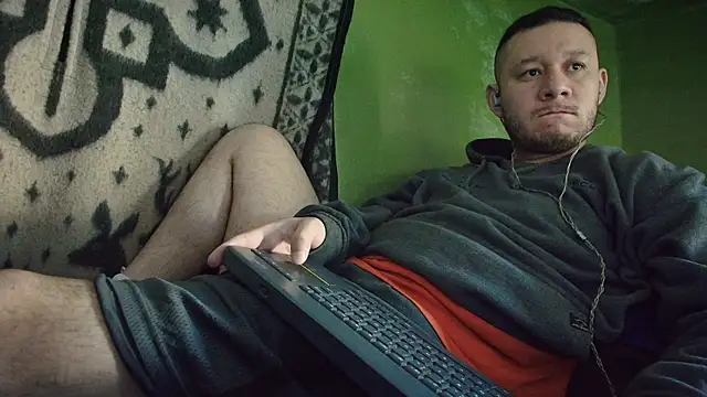 sweet cock28 online show from 9, 11, 2025