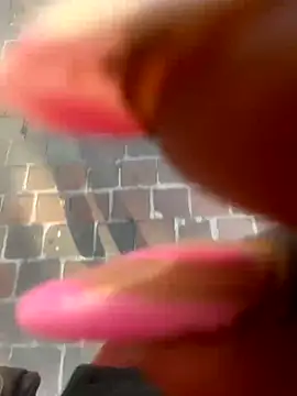 Snapshot of Thepanthera chatting on 12, 9, 2025 Thepanthera online show from 12, 9, 2025