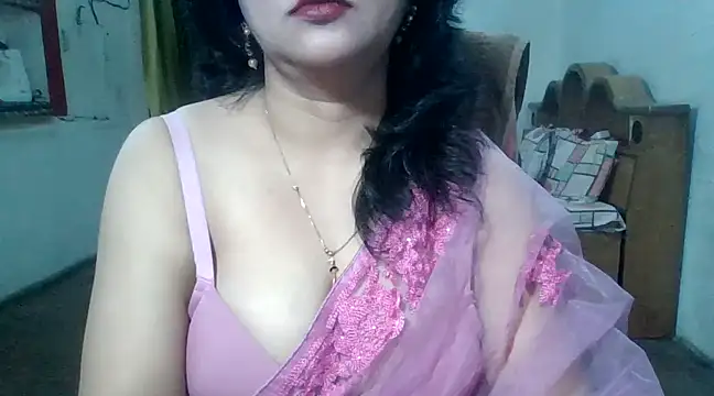 Snapshot of Cute_Mahi22 chatting on 17, 2, 2025 Cute Mahi22 online show from 17, 2, 2025