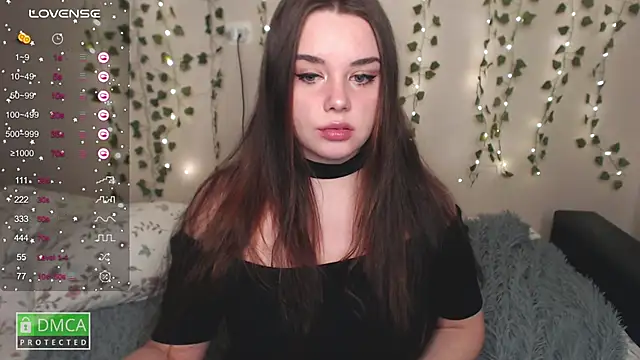 Snapshot of aliice_cutie chatting on 25, 12, 2024 aliice cutie online show from 25, 12, 2024