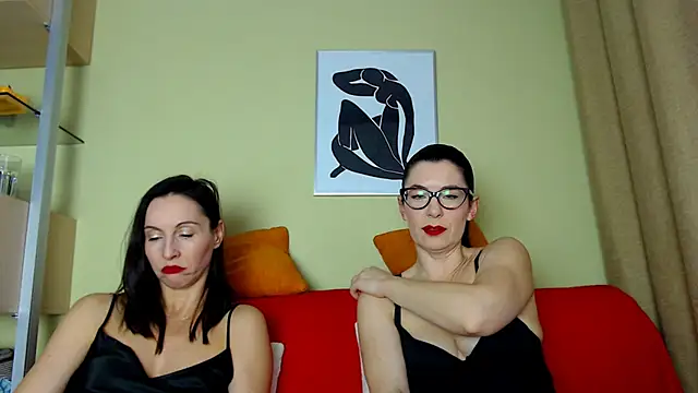 Snapshot of BDSMStars chatting on 15, 12, 2025 BDSMStars online show from 15, 12, 2025