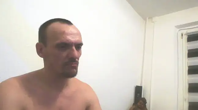 Snapshot of Penispumper81 chatting on 4, 3, 2025 Penispumper81 online show from 4, 3, 2025