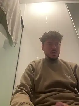 guaposexyh0t online show from 8, 6, 2026