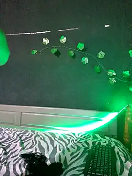 Carlafoxxx online show from 6, 3, 2025