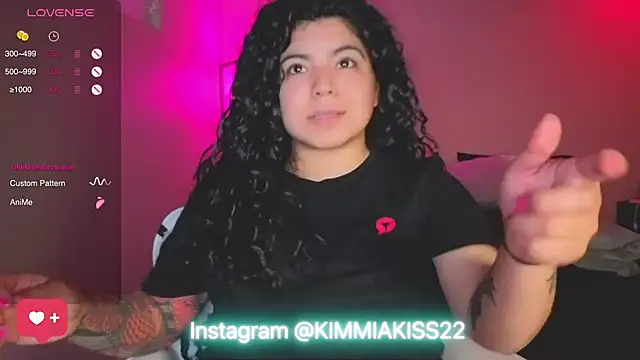 Snapshot of kimmiakiss22 chatting on 13, 2, 2025 kimmiakiss22 online show from 13, 2, 2025