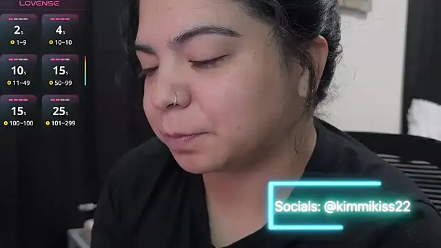 Snapshot of kimmiakiss22 chatting on 28, 9, 2025 kimmiakiss22 online show from 28, 9, 2025