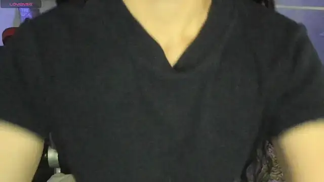 Snapshot of natasha_logan_ chatting on 20, 10, 2025 natasha logan online show from 20, 10, 2025