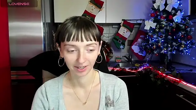 TayanaJons online show from 5, 12, 2024