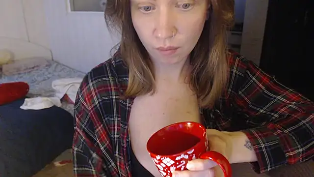 amanda kiss kiss online show from 12, 1, 2025