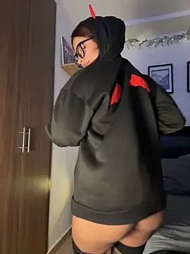 Snapshot of crystal_bunny7 chatting on 25, 1, 2025 crystal bunny7 online show from 25, 1, 2025