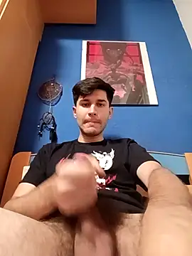 Snapshot of Esti02 chatting on 24, 11, 2025 Esti02 online show from 24, 11, 2025