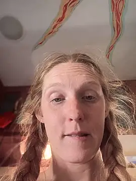 GoldenFlameGoddess online show from 14, 3, 2025