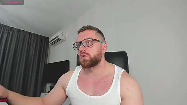 Snapshot of Findom_guy chatting on 16, 1, 2026 Findom guy online show from 16, 1, 2026