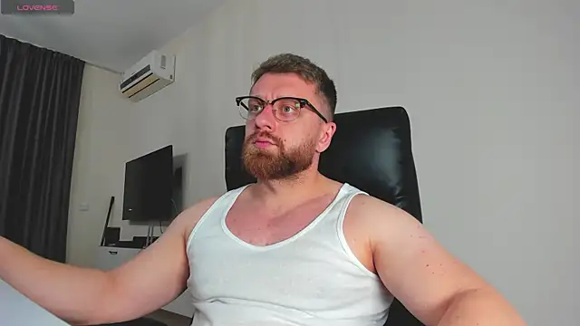 Snapshot of Findom_guy chatting on 9, 3, 2026 Findom guy online show from 9, 3, 2026