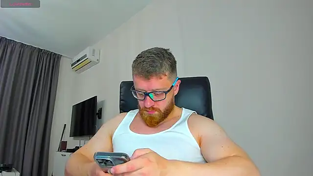Snapshot of Findom_guy chatting on 21, 3, 2026 Findom guy online show from 21, 3, 2026