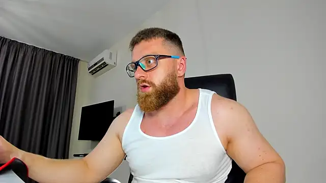 Snapshot of Findom_guy chatting on 21, 5, 2026 Findom guy online show from 21, 5, 2026