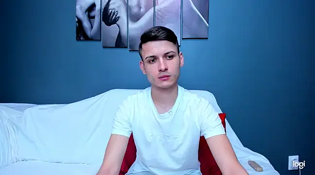 Snapshot of andboyfor6 chatting on 23, 12, 2024 andboyfor6 online show from 23, 12, 2024