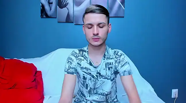 Snapshot of andboyfor6 chatting on 21, 1, 2025 andboyfor6 online show from 21, 1, 2025