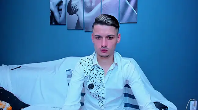 Snapshot of andboyfor6 chatting on 21, 2, 2025 andboyfor6 online show from 21, 2, 2025