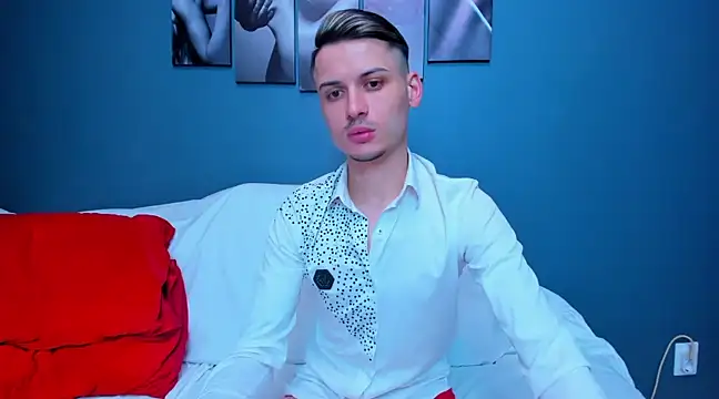 Snapshot of andboyfor6 chatting on 21, 2, 2025 andboyfor6 online show from 21, 2, 2025