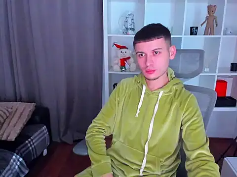 Snapshot of andboyfor6 chatting on 16, 12, 2025 andboyfor6 online show from 16, 12, 2025