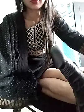 Snapshot of Noor_Darliing chatting on 23, 1, 2025 Noor Darliing online show from 23, 1, 2025