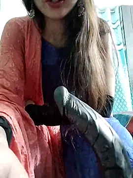 Snapshot of Noor_Darliing chatting on 13, 2, 2025 Noor Darliing online show from 13, 2, 2025