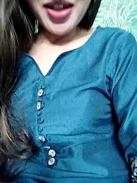 Snapshot of Noor_Darliing chatting on 7, 3, 2025 Noor Darliing online show from 7, 3, 2025