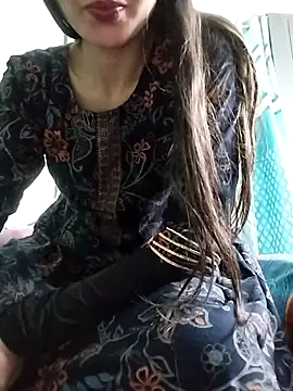 Snapshot of Noor_Darliing chatting on 8, 3, 2025 Noor Darliing online show from 8, 3, 2025