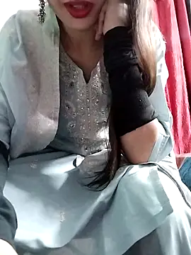 Snapshot of Noor_Darliing chatting on 12, 9, 2025 Noor Darliing online show from 12, 9, 2025