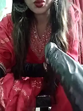 Snapshot of Noor_Darliing chatting on 12, 10, 2025 Noor Darliing online show from 12, 10, 2025